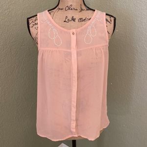 Euc soft pink with accents